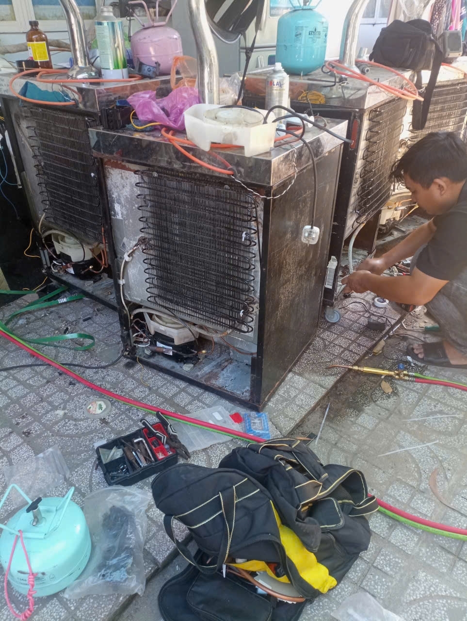 DIEN-LANH-PHU-QUOC-0989774307-SUA-MAY-LANH-SUA-TU-LANH-SUA-MAY-GIAT-SUA-TU-DONG (3)